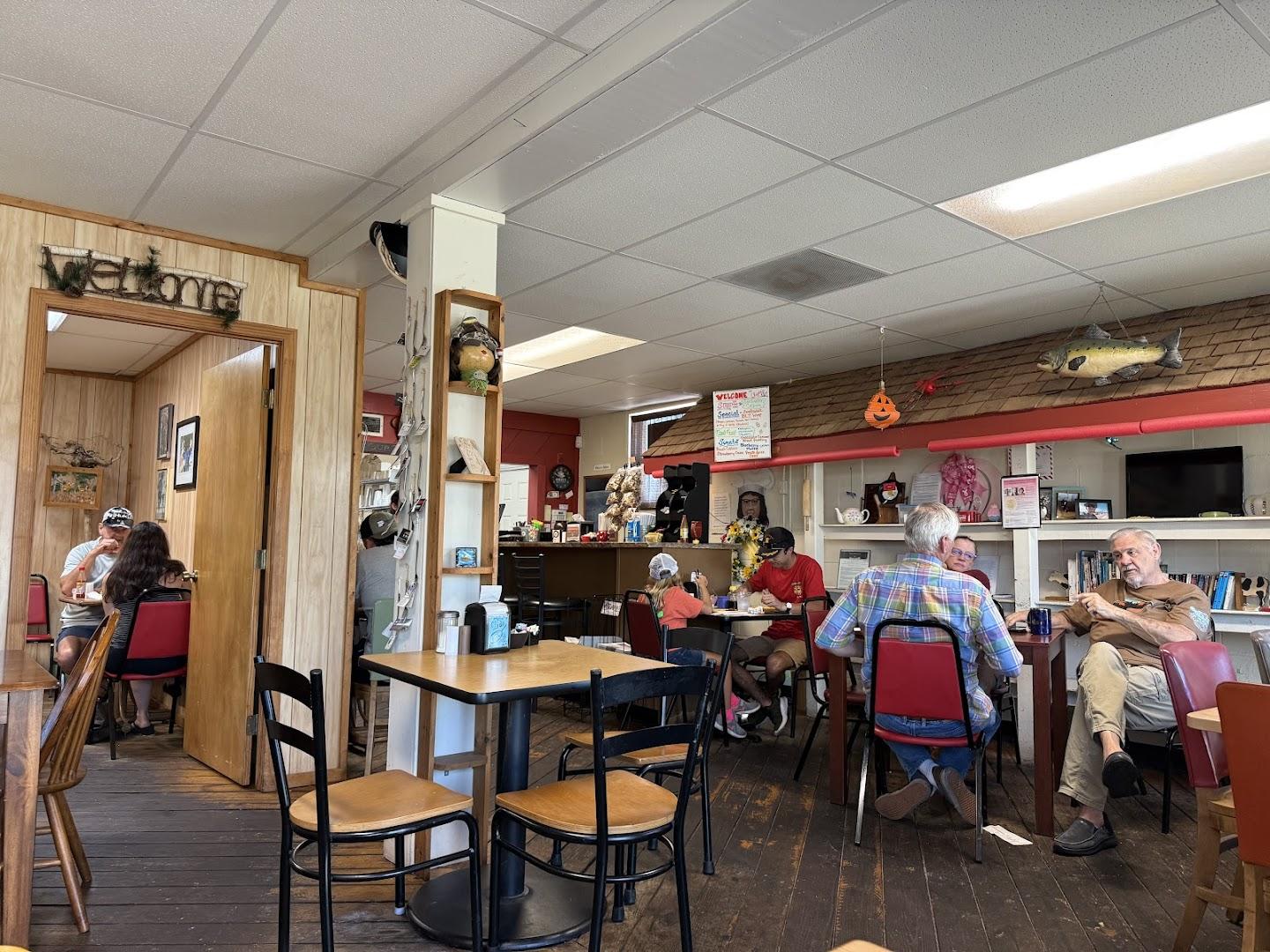 Clyde's Cozy Corner Cafe